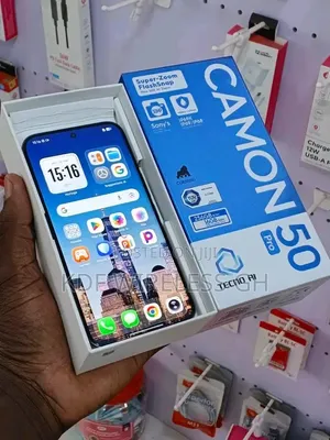 New Tecno Camon 50 Pro 256 GB Silver