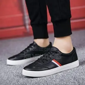 Go to Skateboard Sneakers