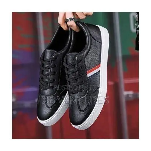 Go to Skateboard Sneakers