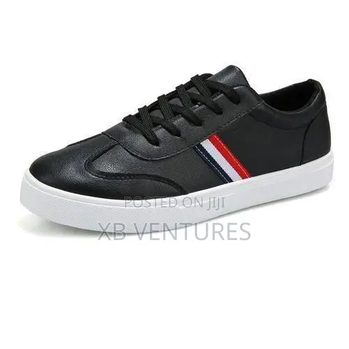 Go to Skateboard Sneakers