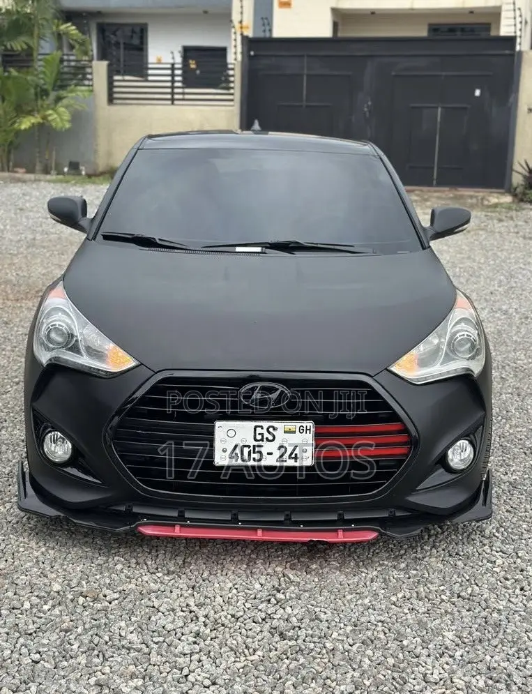 Hyundai Veloster 3dr Hatchback w/Black Interior (1.6L 4cyl 6AM) 2015