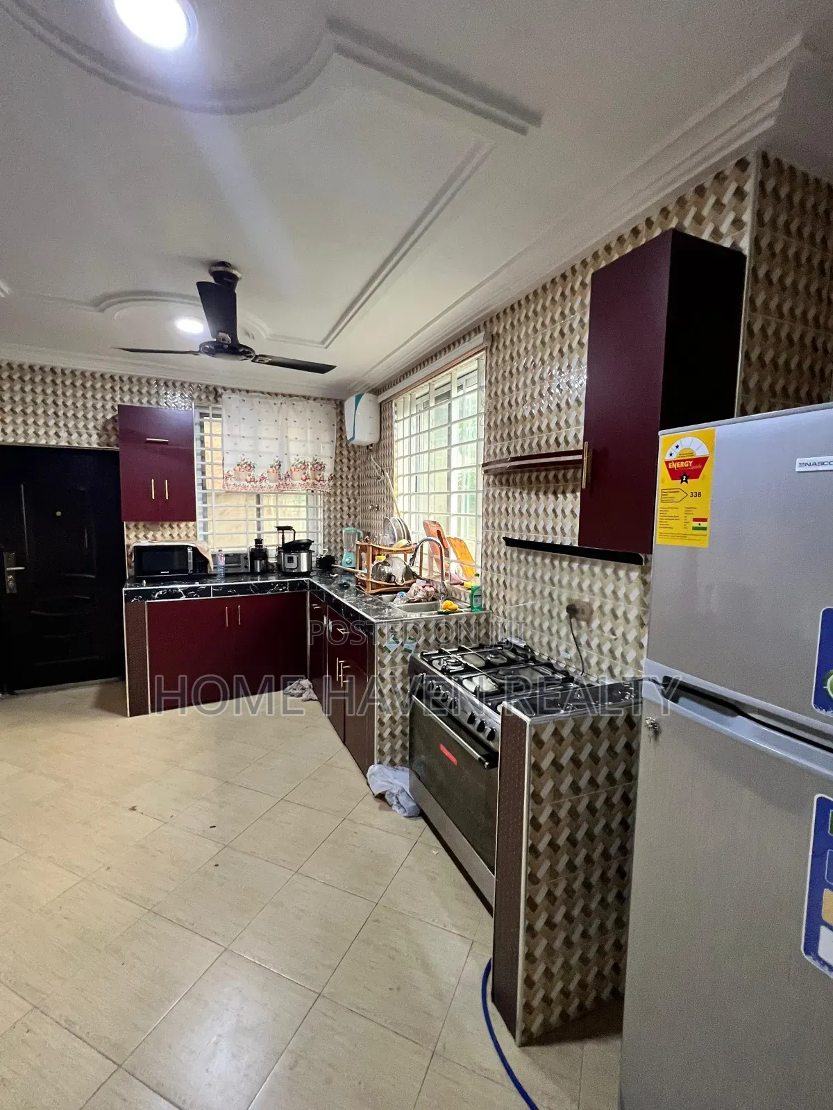 5bdrm House in Ablekuma, Olebu for sale