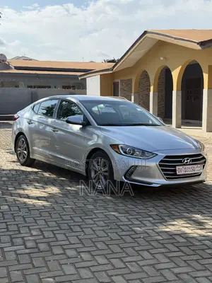 Hyundai Elantra Limited 2018 Silver