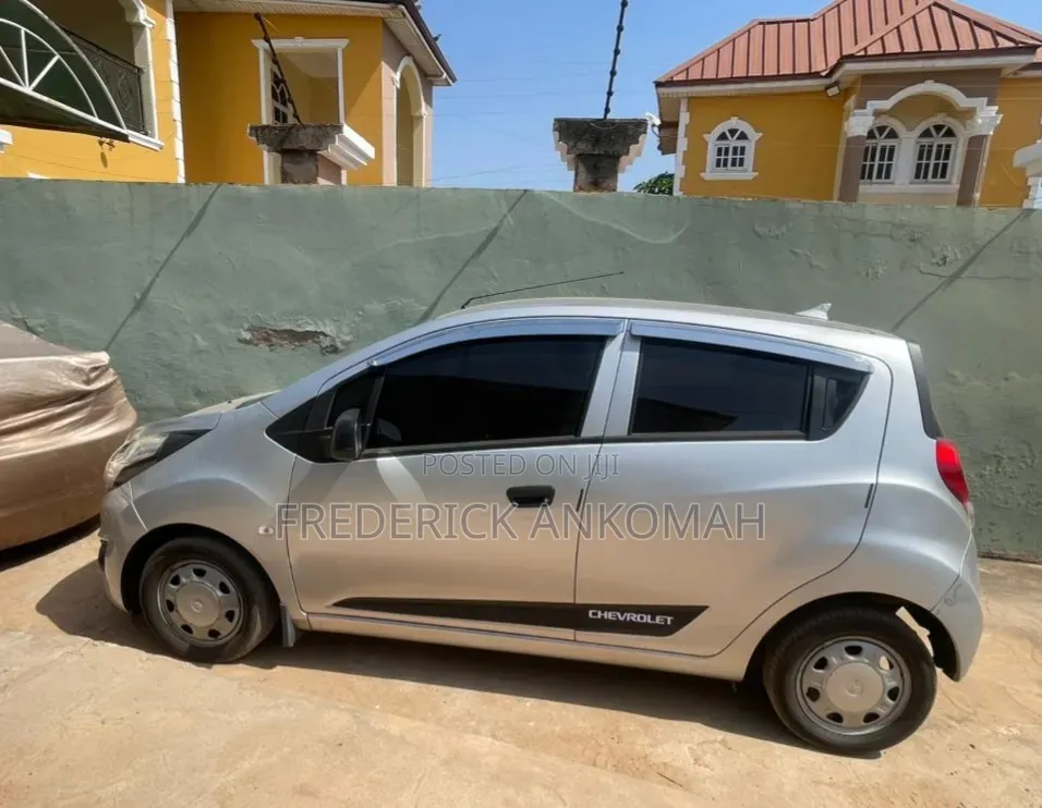 Chevrolet Spark 2014 Silver