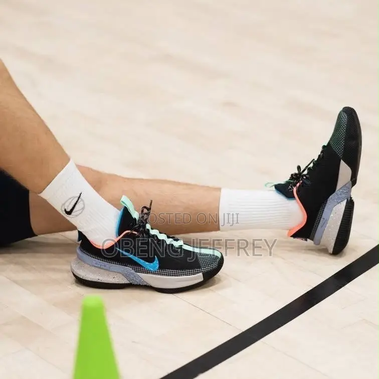 Original Nike LeBron Ambassador 13 Black Green Glow