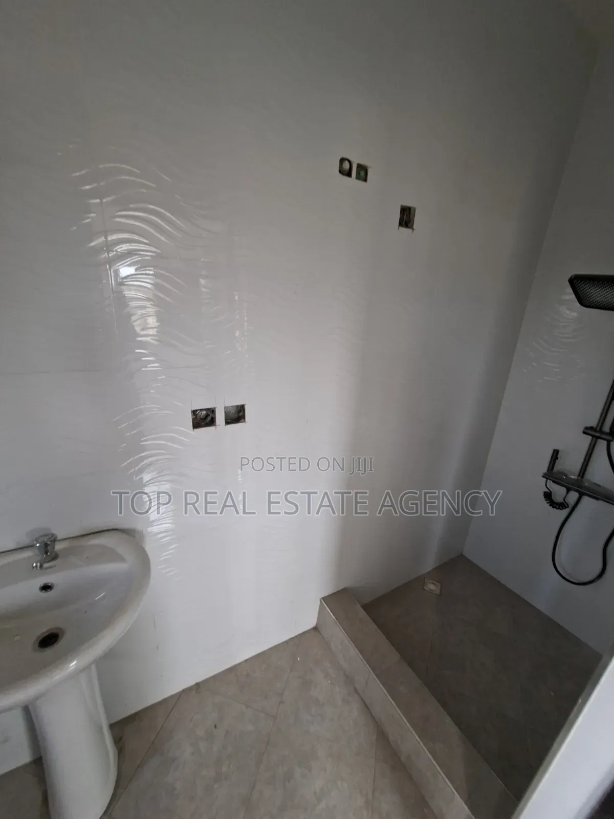 1bdrm Apartment in Pillar 2,,, Ga East Municipal for rent