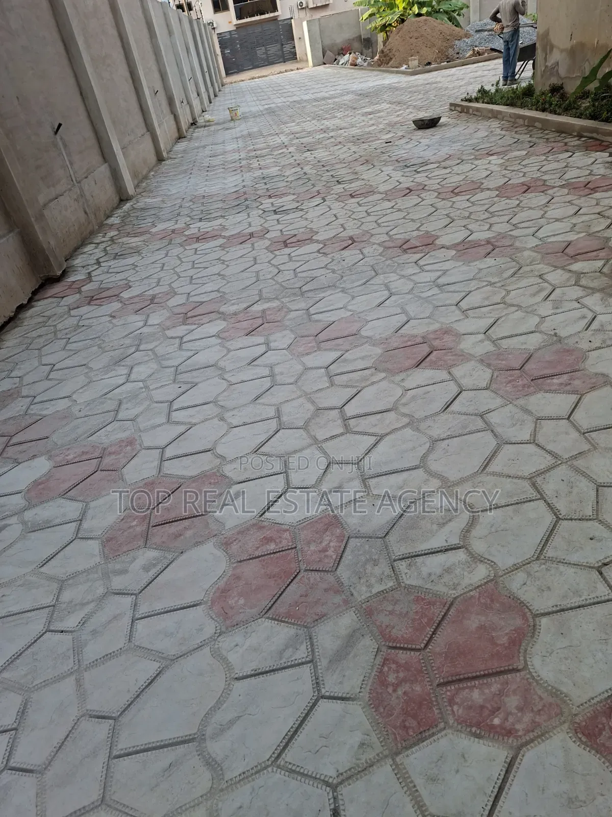 1bdrm Apartment in Pillar 2,,, Ga East Municipal for rent