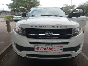 Car 2016 White