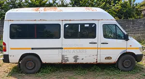 Mercedes-Benz Sprinter 1998 White
