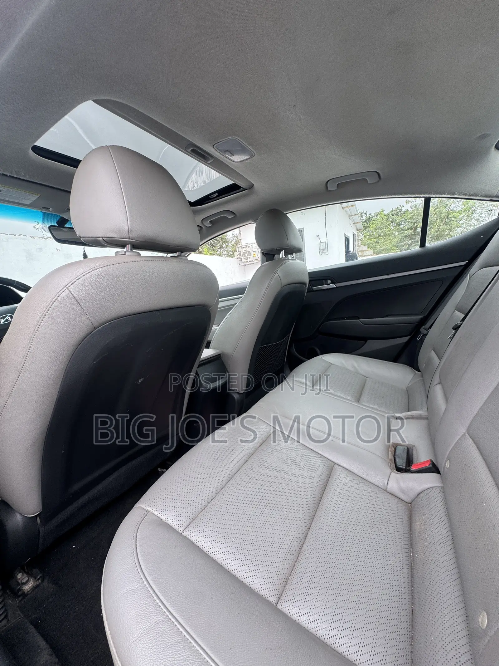 Hyundai Elantra Limited 2019 Silver