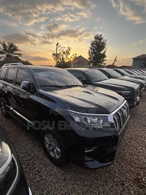 Toyota Land Cruiser Prado 2.8 2022 Black