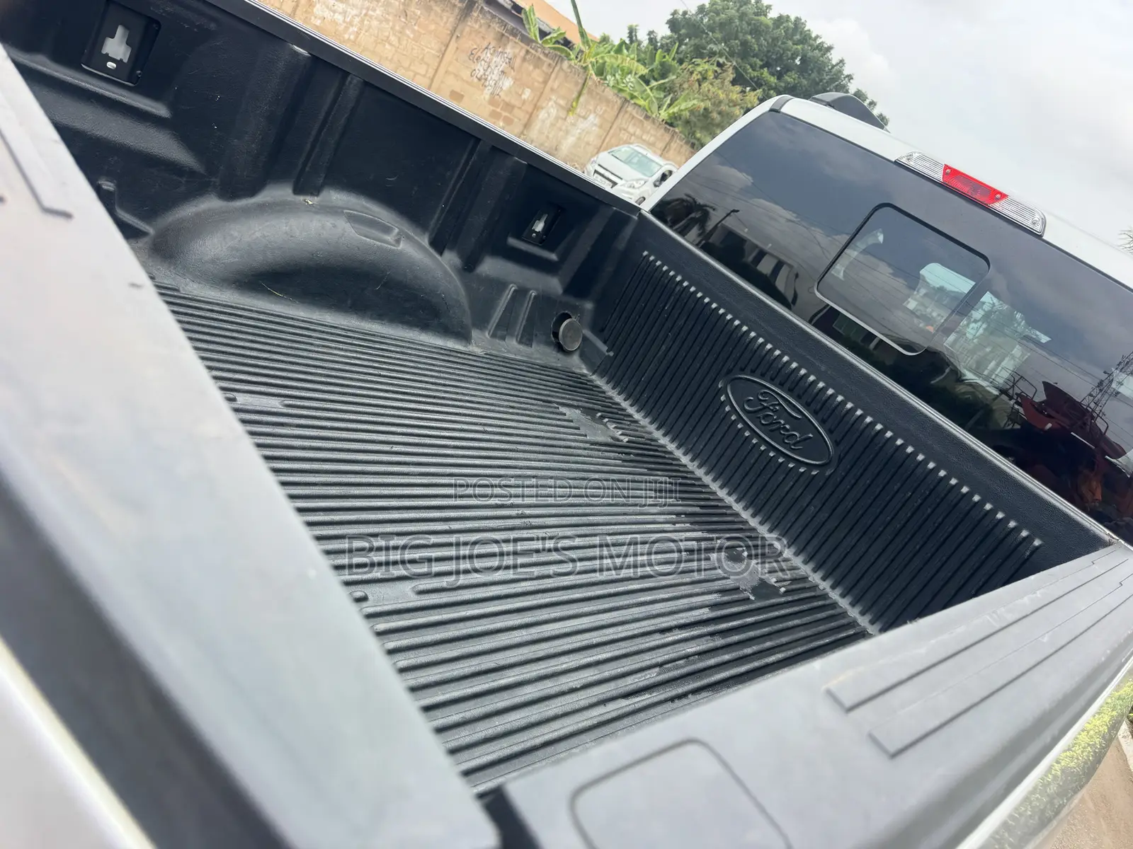 Ford F-150 XLT 4x2 Regular Cab Styleside 6.5 ft. box 122 in. WB 2018 Silver