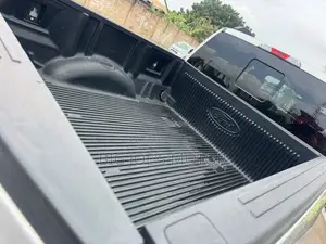 Ford F-150 XLT 4x2 Regular Cab Styleside 6.5 ft. box 122 in. WB 2018 Silver