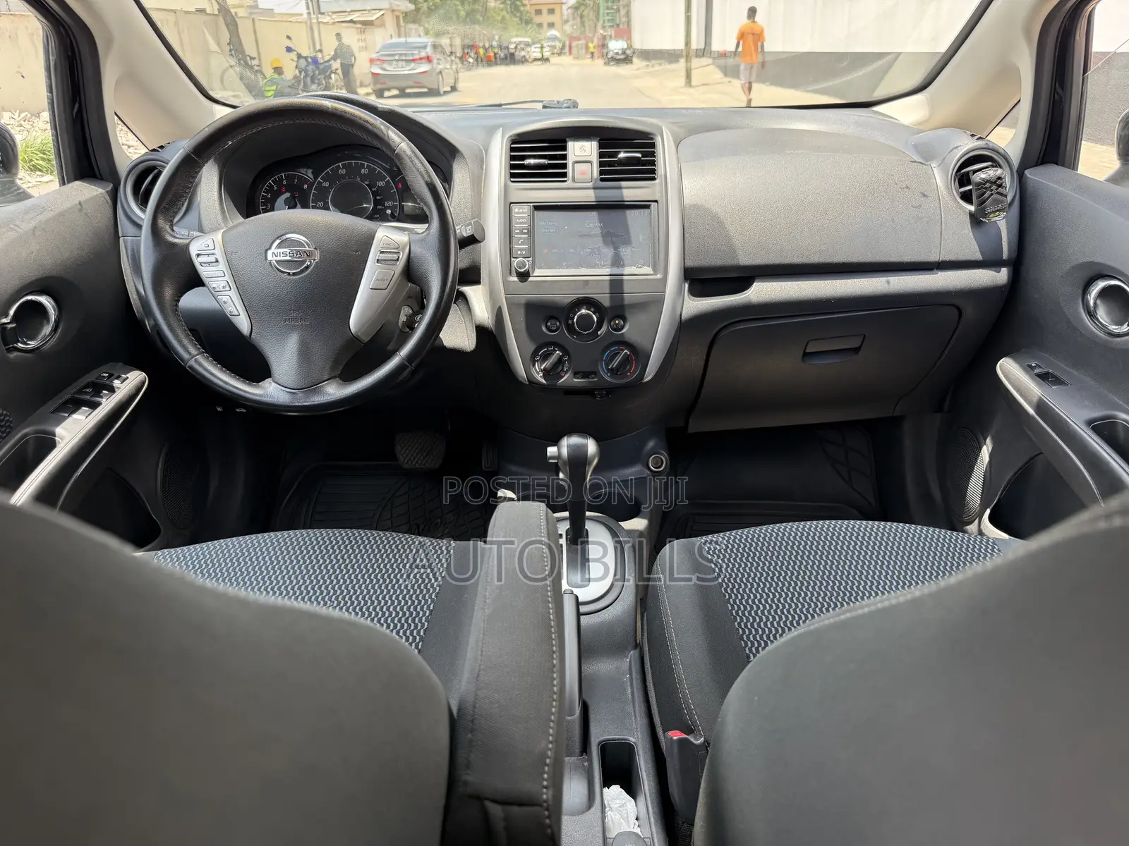 Nissan Versa 1.6 S 2019 Black