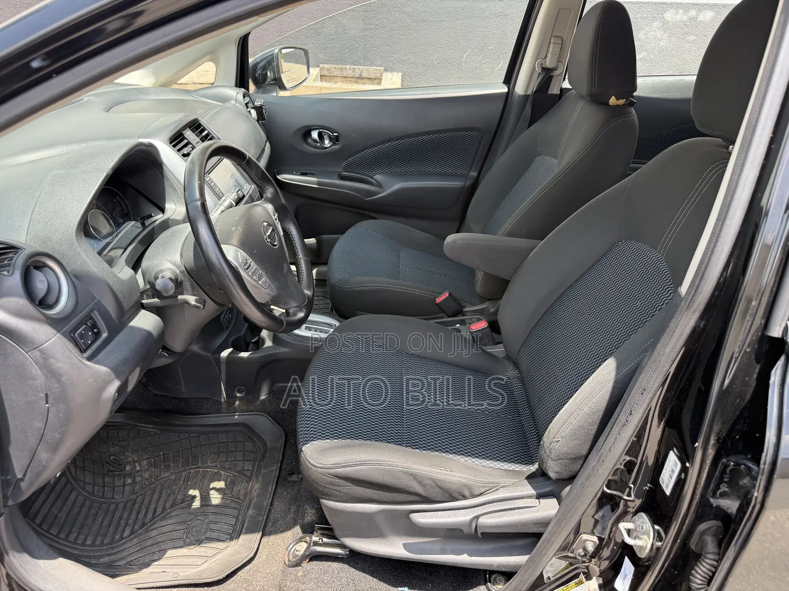 Nissan Versa 1.6 S 2019 Black