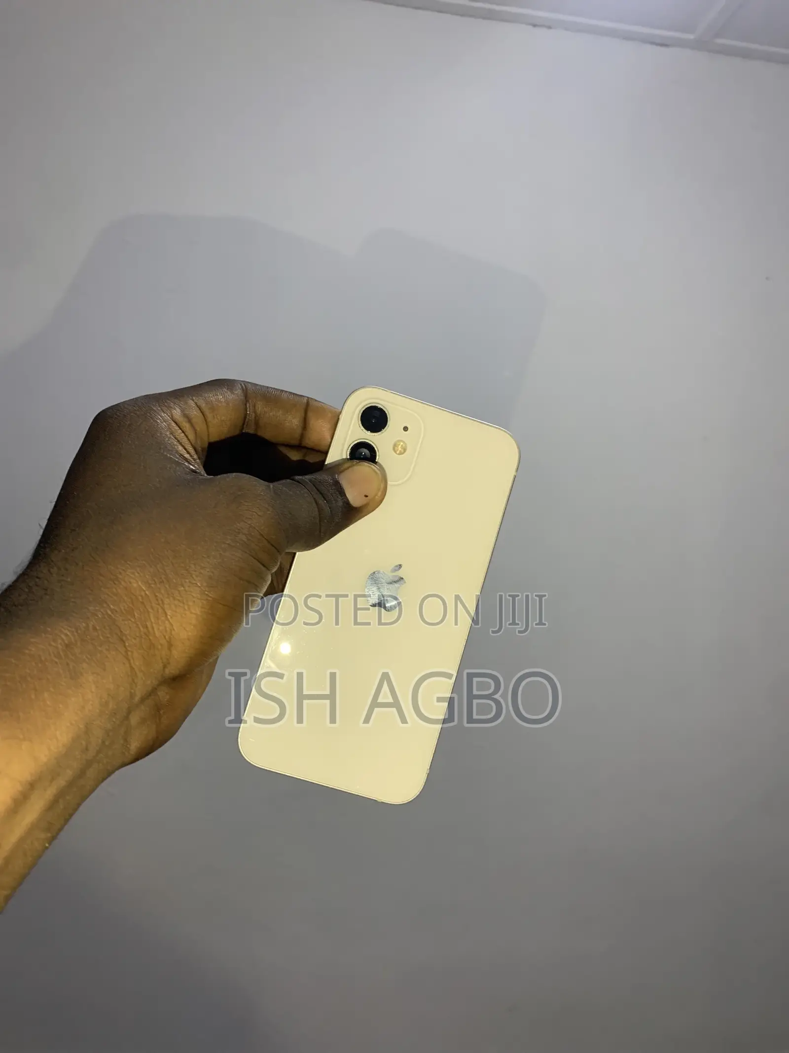 Apple iPhone 12 64 GB White