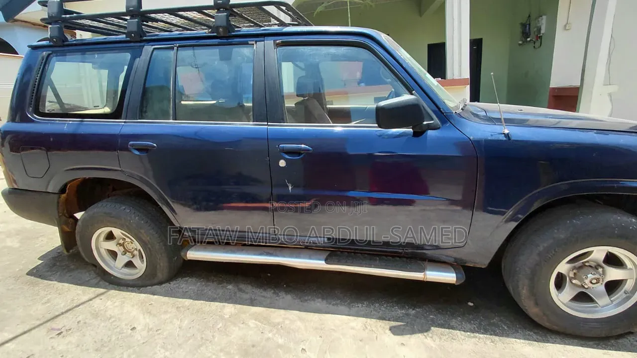 Nissan Patrol 2008 Blue