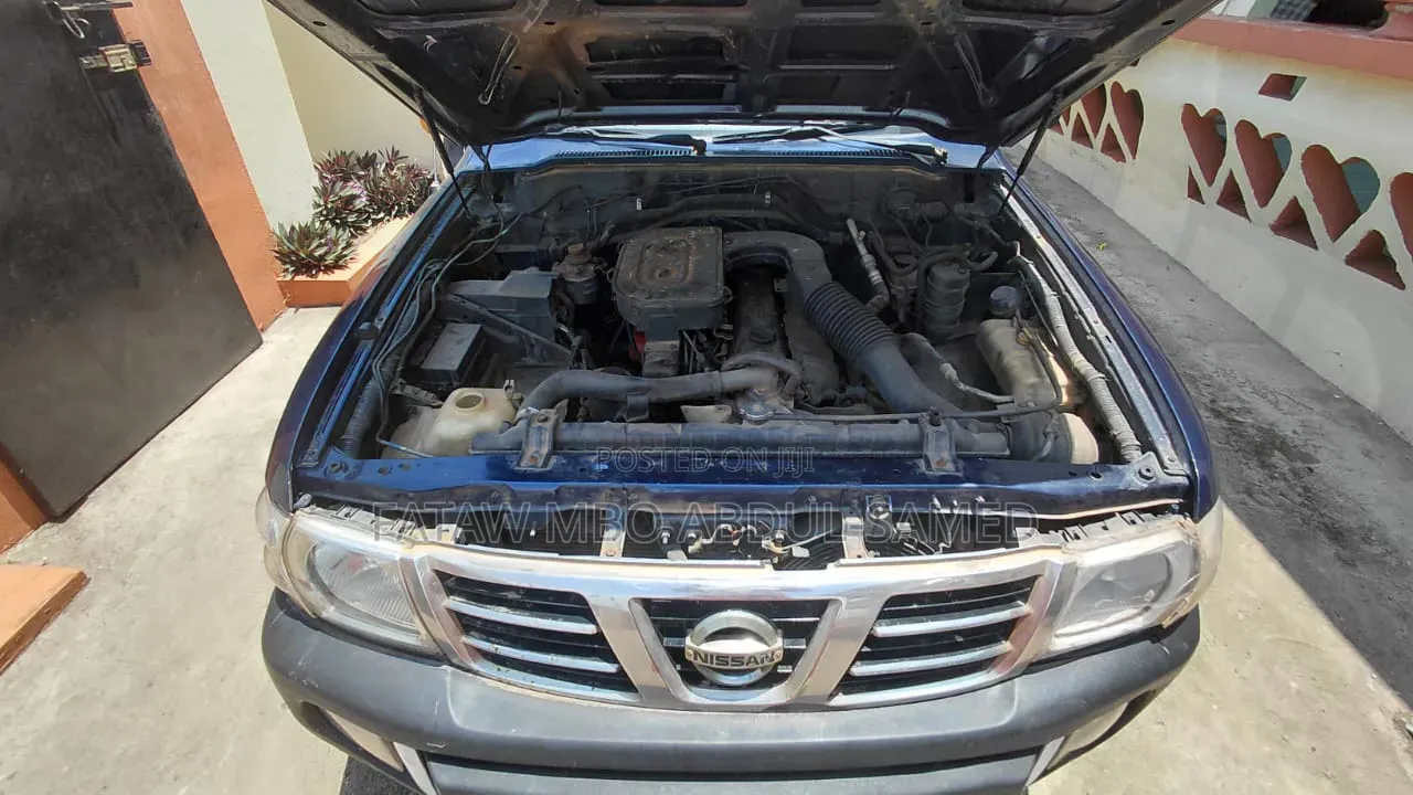 Nissan Patrol 2008 Blue