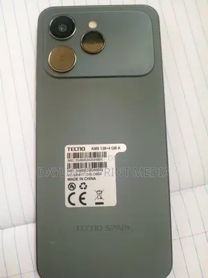 Tecno Spark 40 128 GB Black