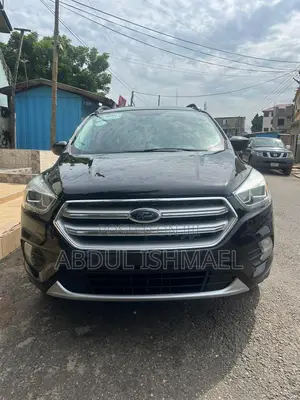 Ford Escape SEL FWD 2018 Black