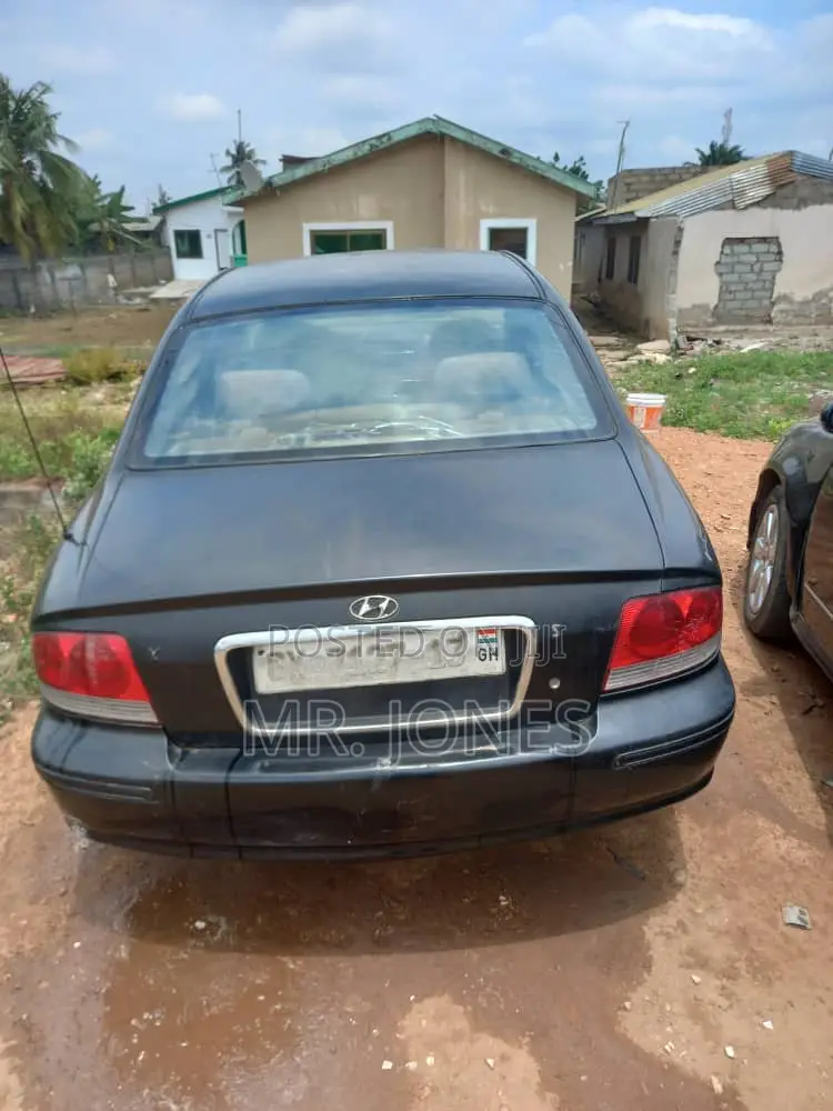 Hyundai Sonata 2003 Black