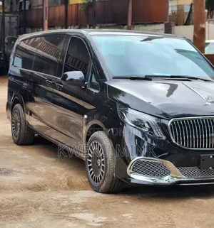 Mercedes-Benz V-Class 2022 Black