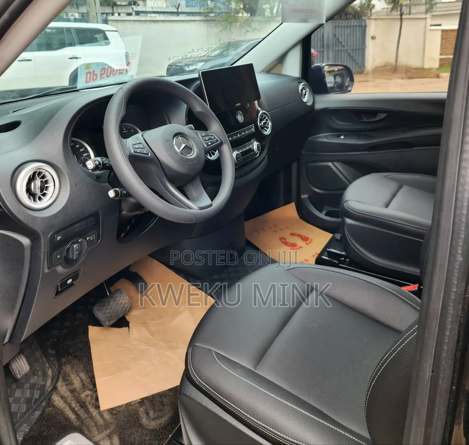 Mercedes-Benz V-Class 2022 Black
