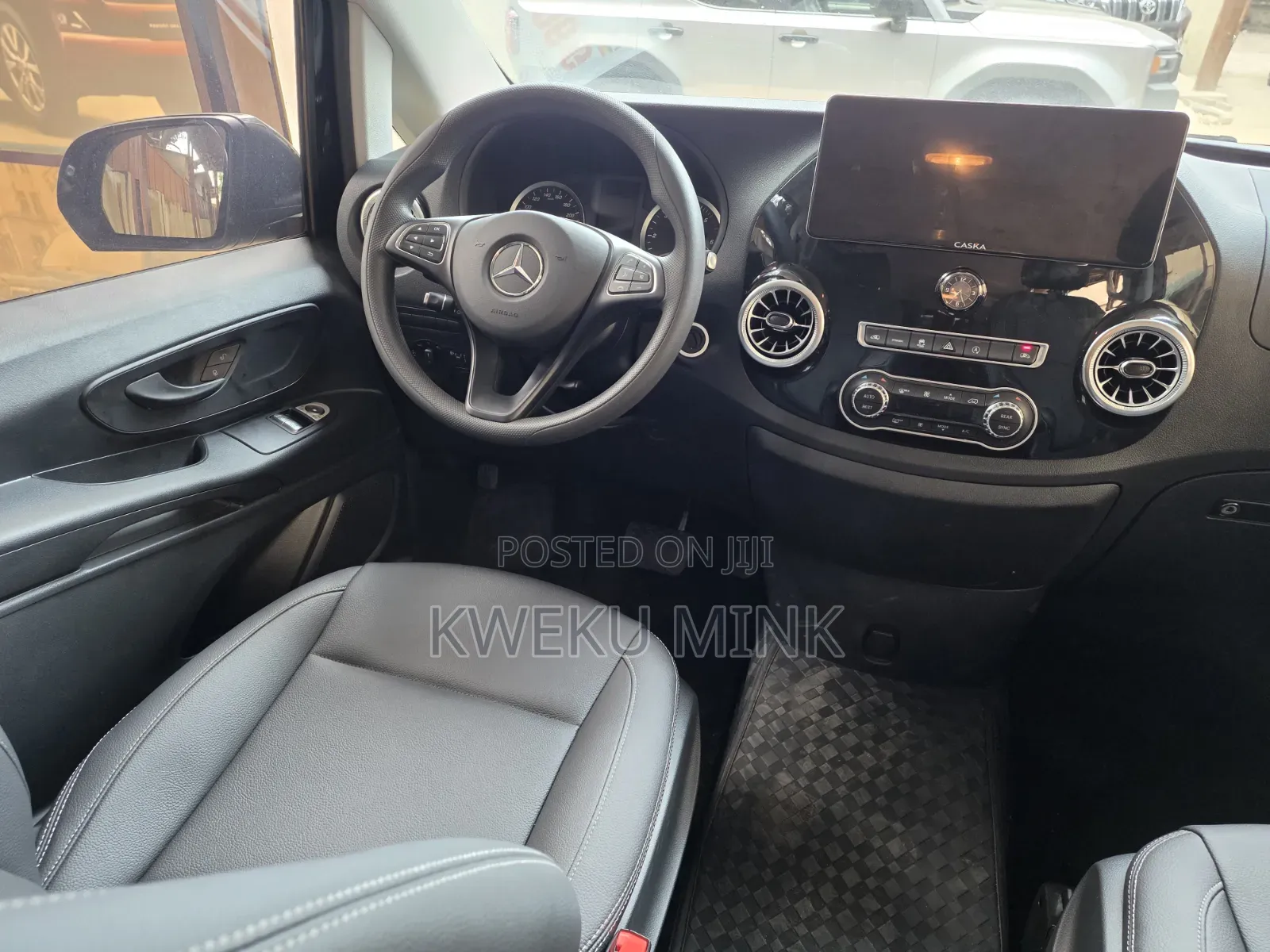 Mercedes-Benz V-Class 2022 Black