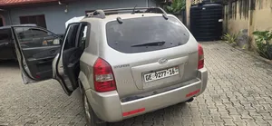 Hyundai Tucson 2006 Silver