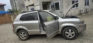 Hyundai Tucson 2006 Silver