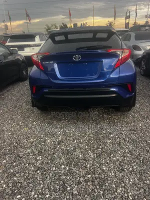 Toyota C-HR Nightshade 2022 Blue