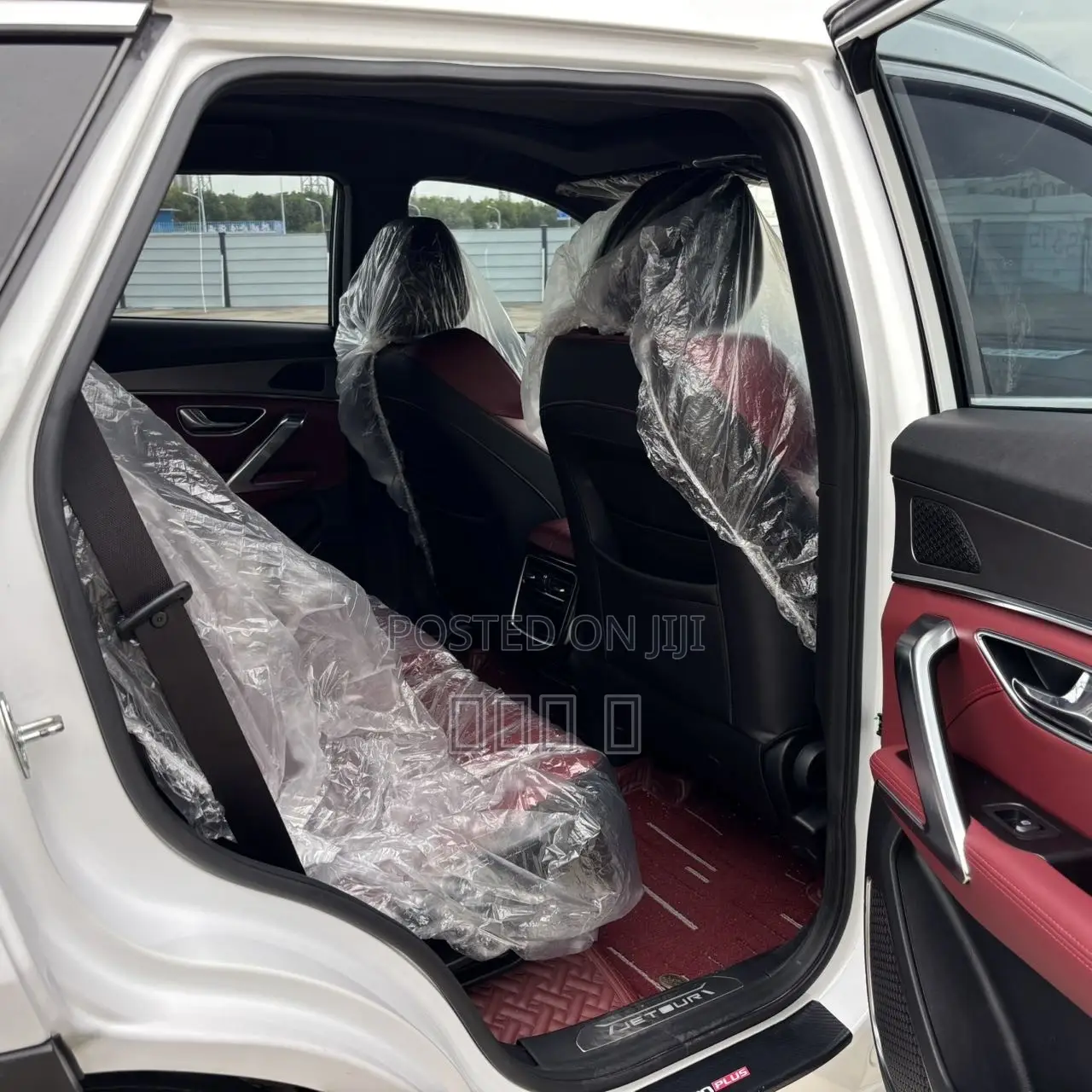 Jetour X70 Plus 1.6 6-Seater FWD 2022 White