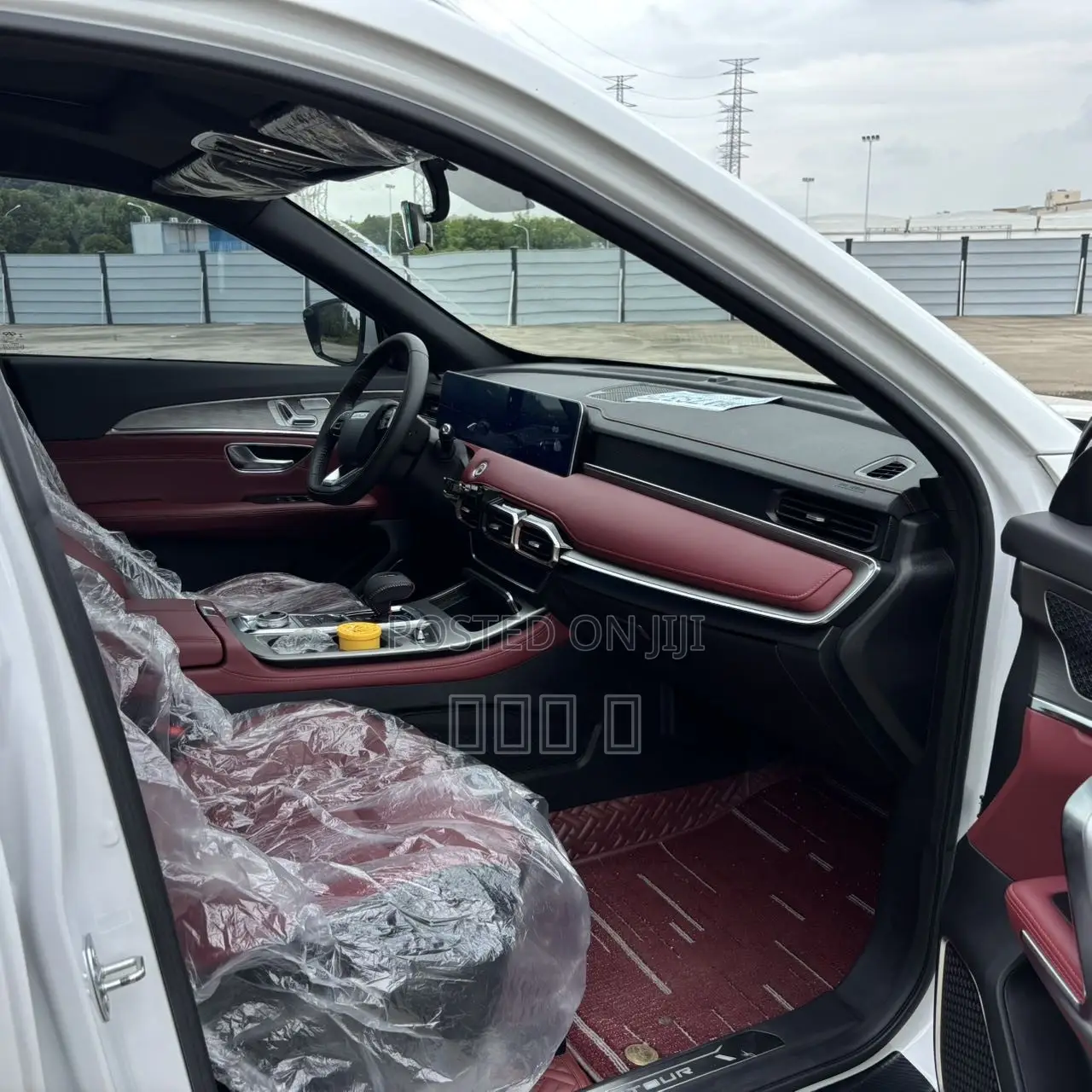 Jetour X70 Plus 1.6 6-Seater FWD 2022 White