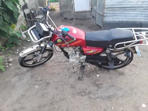 Royal RY125 2025 Red