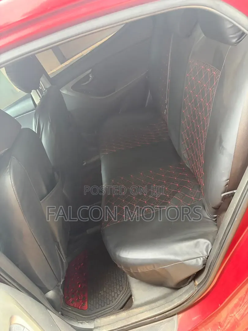 Hyundai Elantra 2013 Red