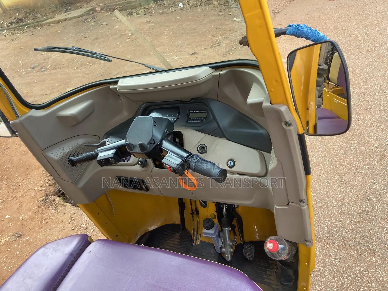 Bajaj RE 2025 Yellow