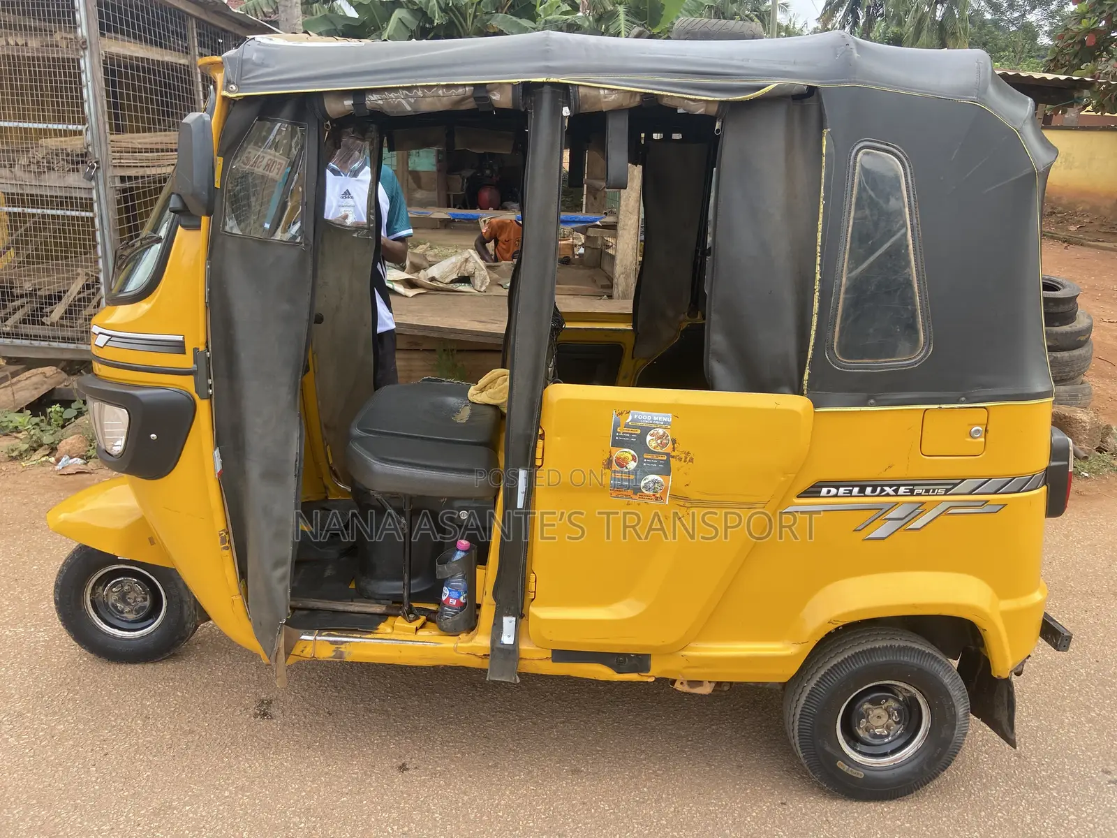 TVS King Deluxe Plus iTouch Start 2025 Yellow