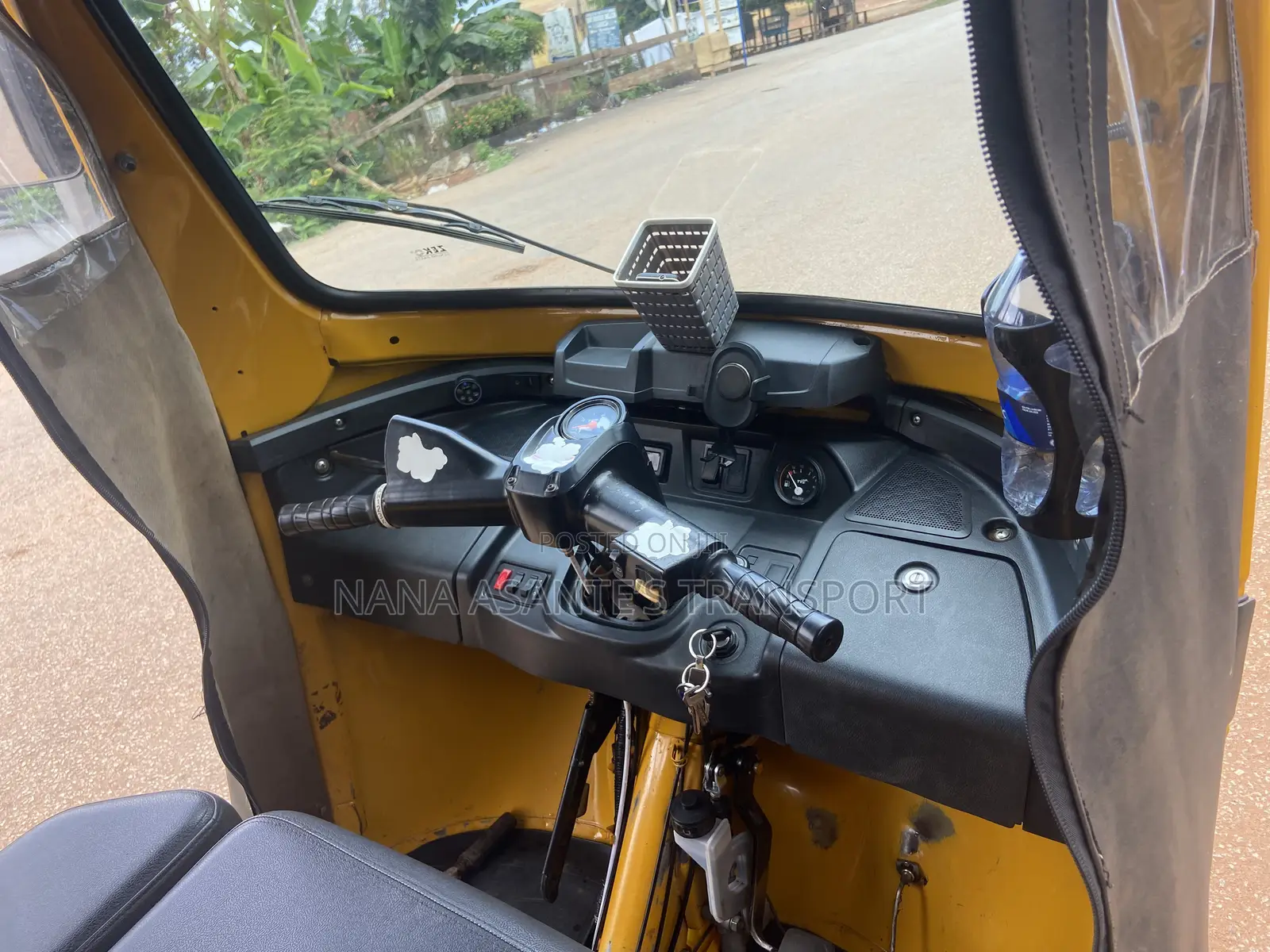 TVS King Deluxe Plus iTouch Start 2025 Yellow