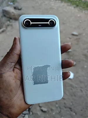 Tecno Spark Slim 256 GB White