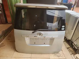 Toyota Voxce