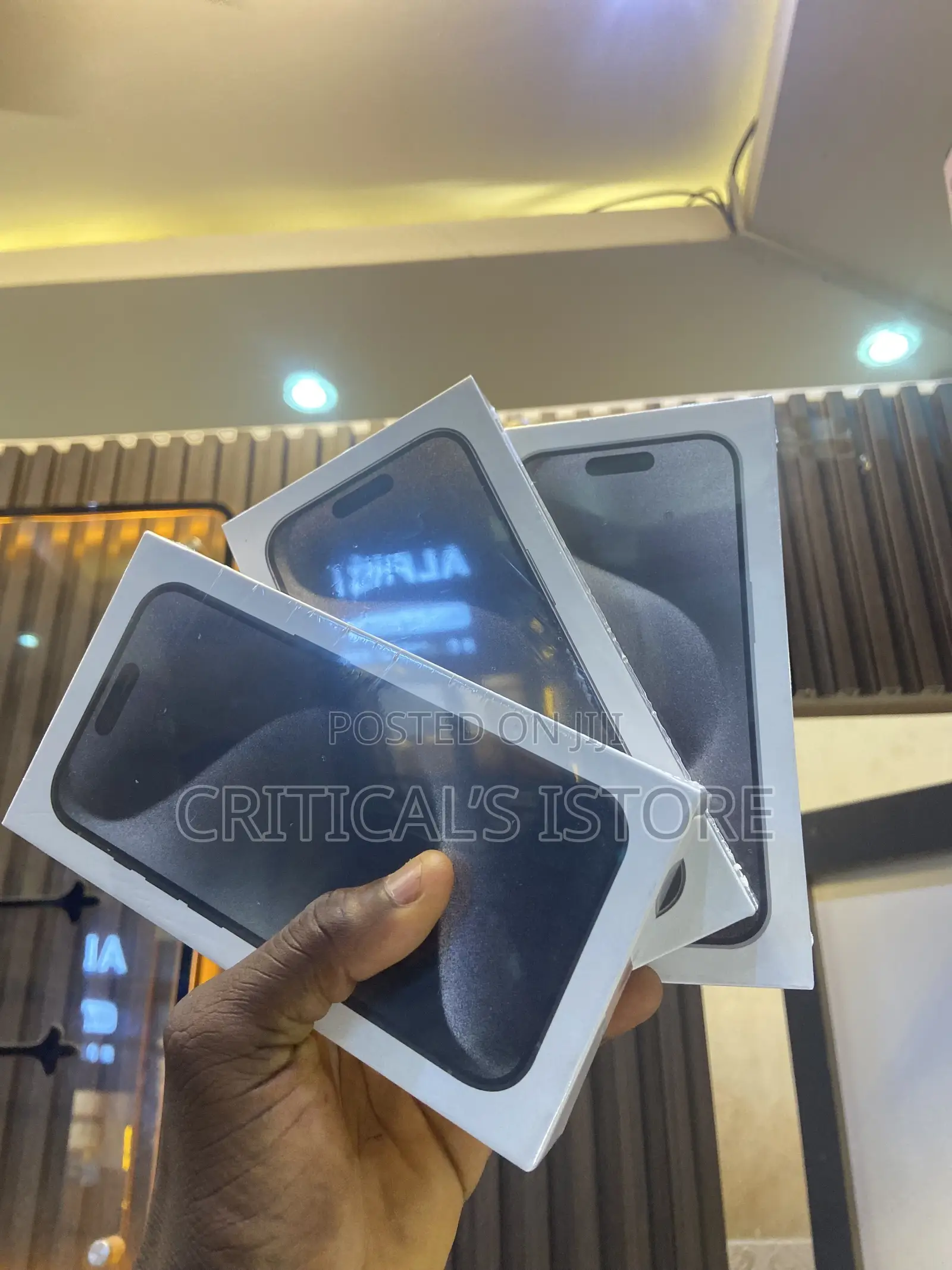 New Apple iPhone 15 Pro 256 GB