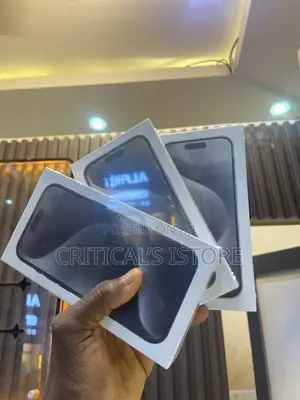New Apple iPhone 15 Pro 256 GB