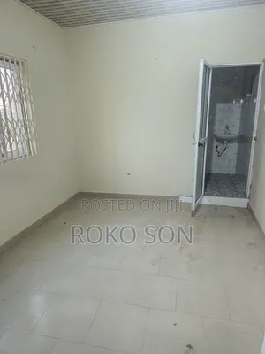 Studio Apartment in Dr Roko, CP for rent