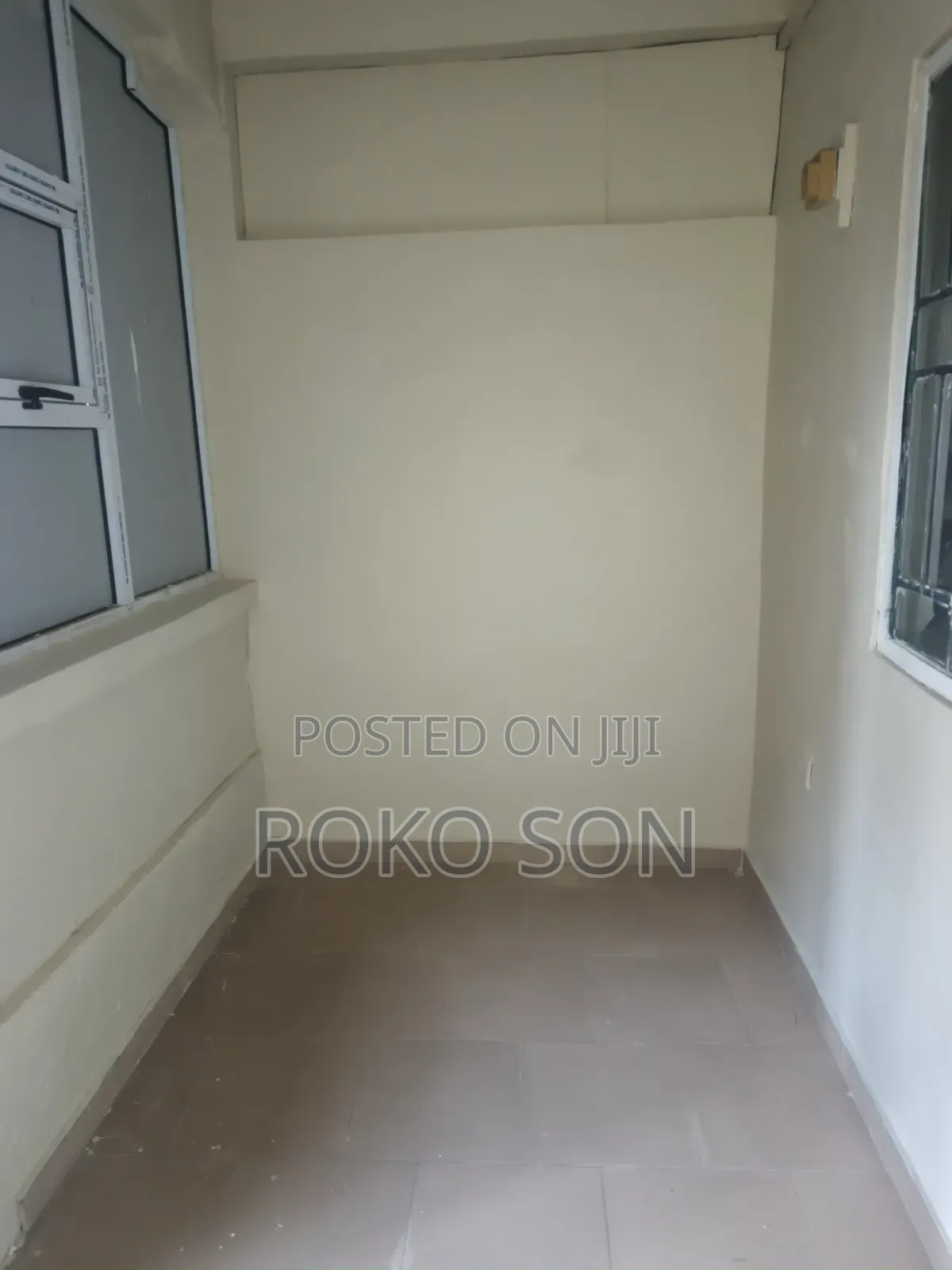 Mini Flat in Dr Roko, CP for rent