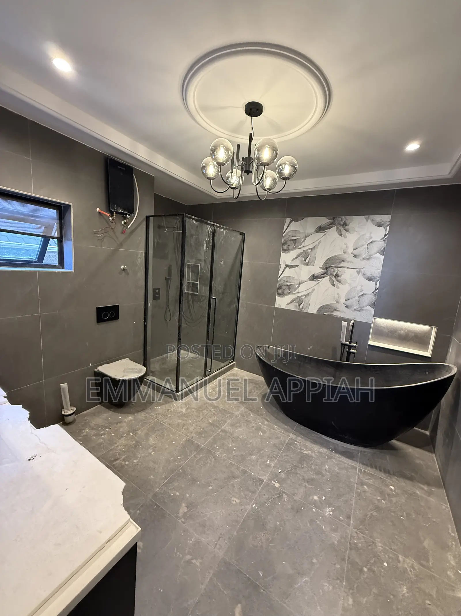 6bdrm House in Weija Choice, Accra Metropolitan for sale