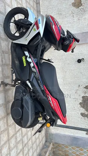 Yamaha NMAX 155 2022 Red
