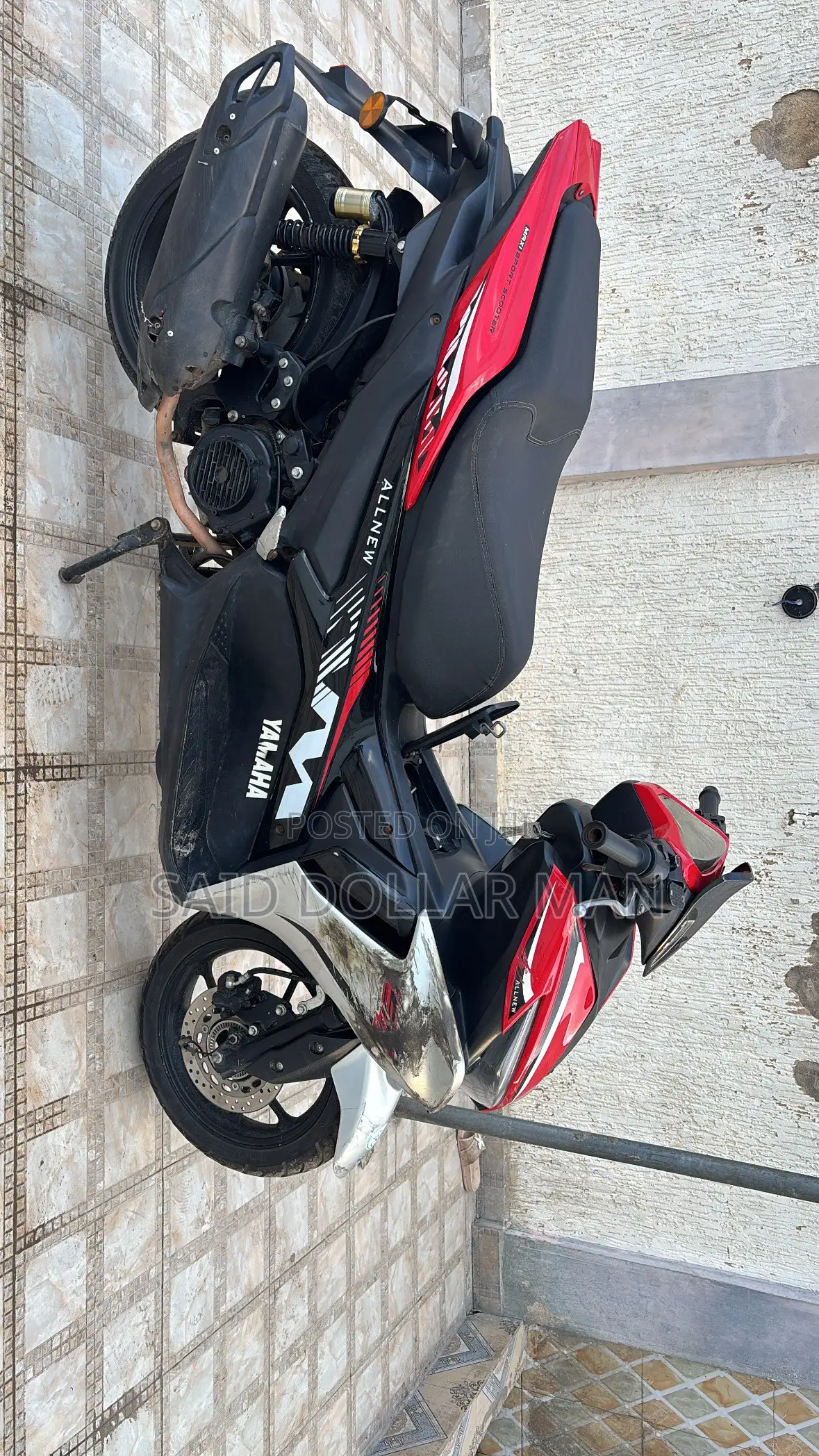 Yamaha NMAX 155 2022 Red