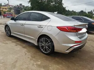 Hyundai Elantra Sport 2018 Silver