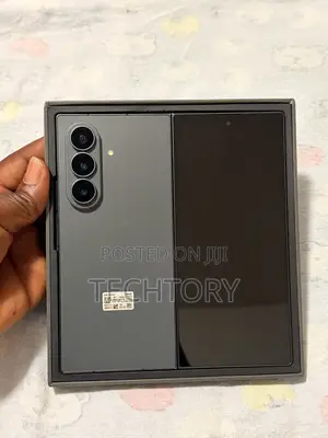 New Samsung Galaxy Z Fold8 Ultra 256 GB Graphite