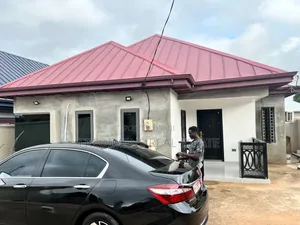 3bdrm House in Fredimens Real, Kumasi Metropolitan for sale